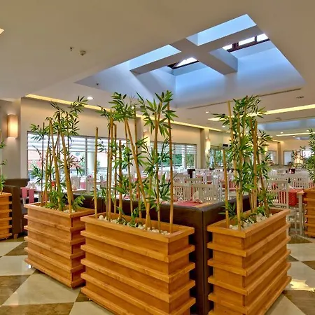 Tui Blue Tropical 4*