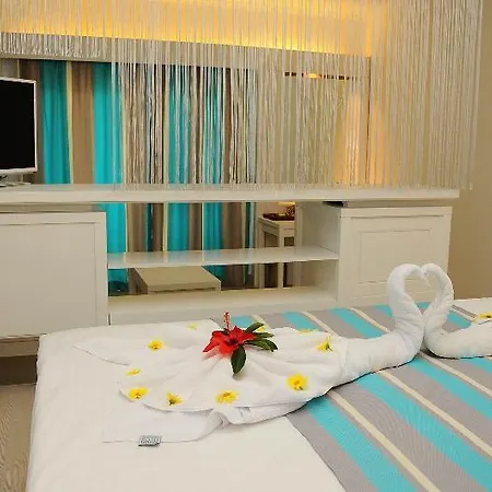 Tui Blue Tropical 4*