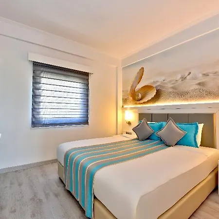 Tui Blue Tropical 4*